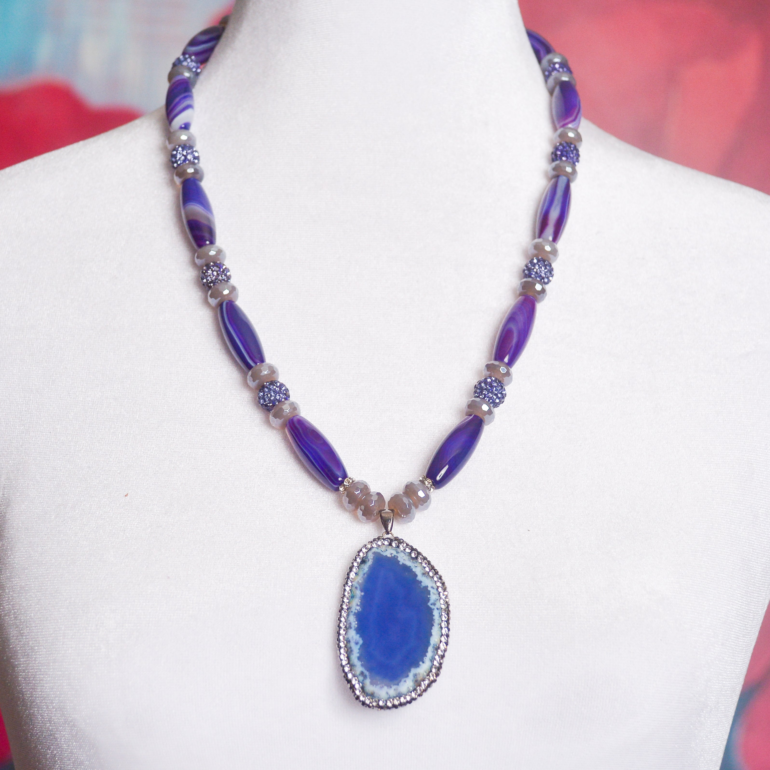 Enchanted Bliss Agate Necklace